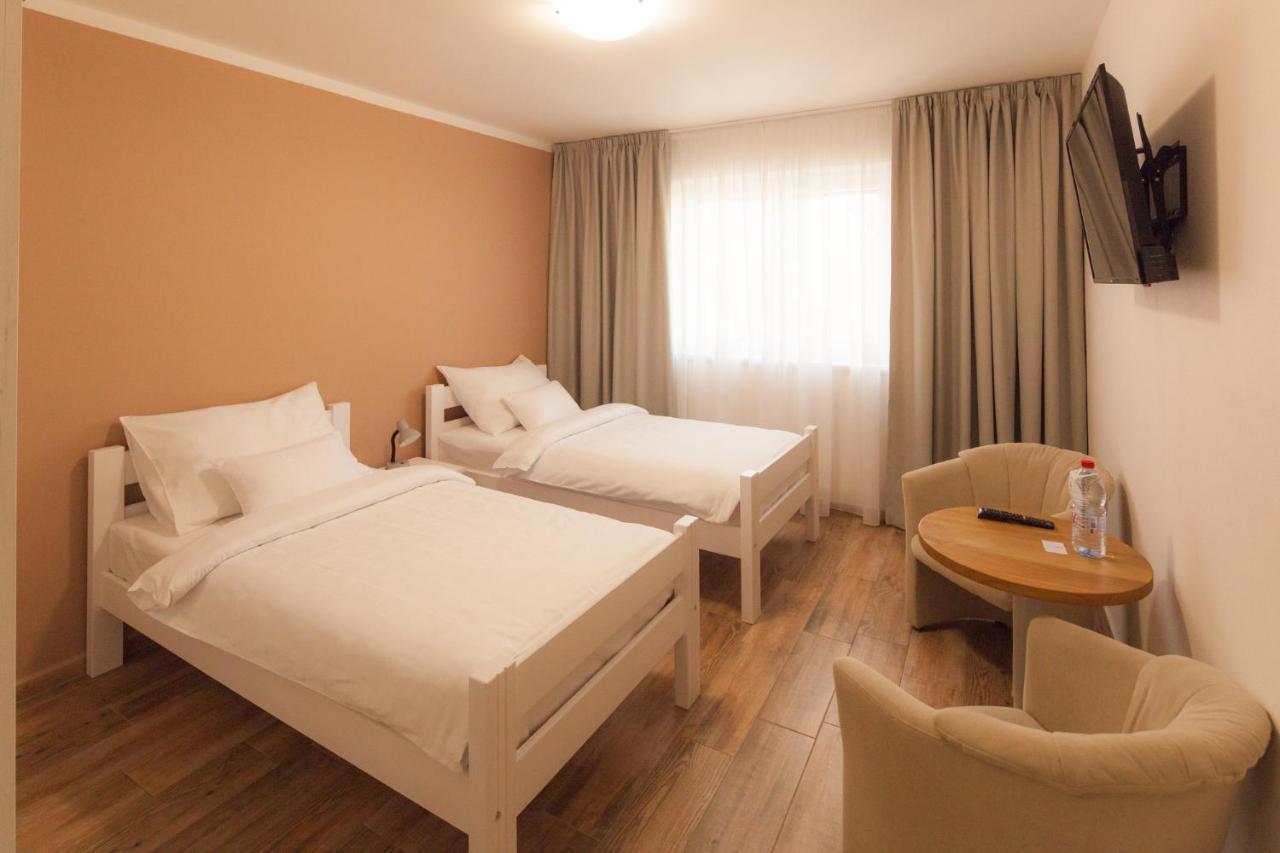 Golf Certovo Bremeno Hotel Jistebnice Luaran gambar